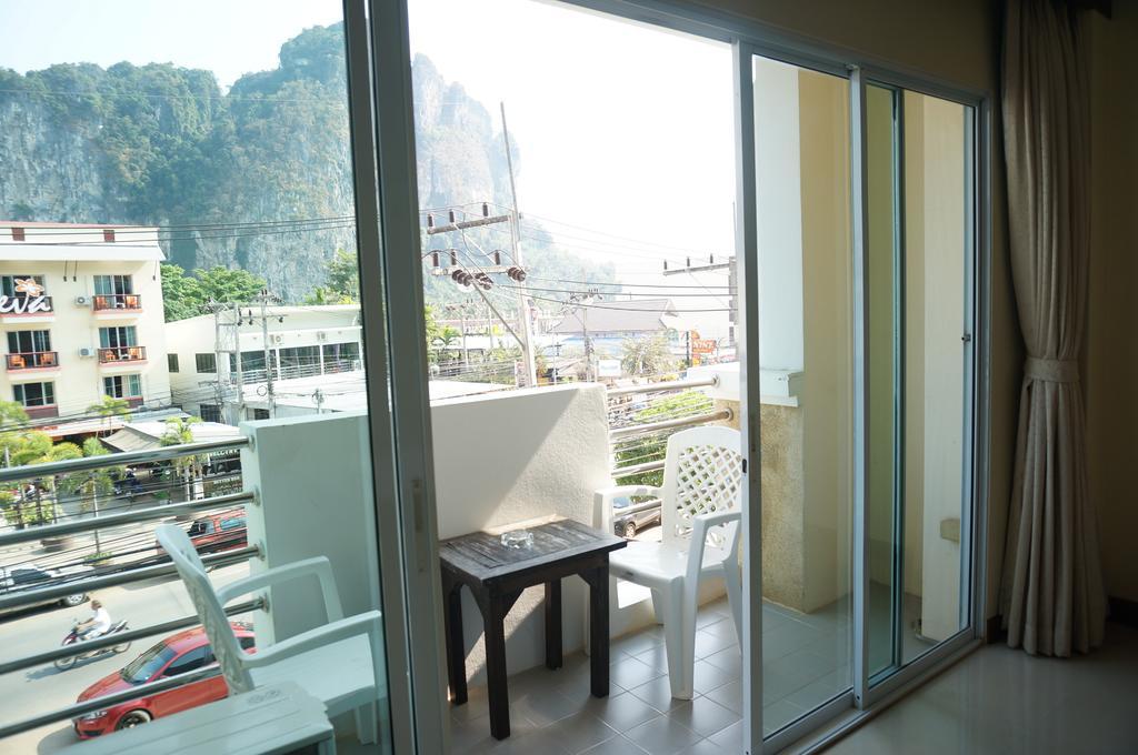Pranang Flora House Hotel Ao Nang Buitenkant foto