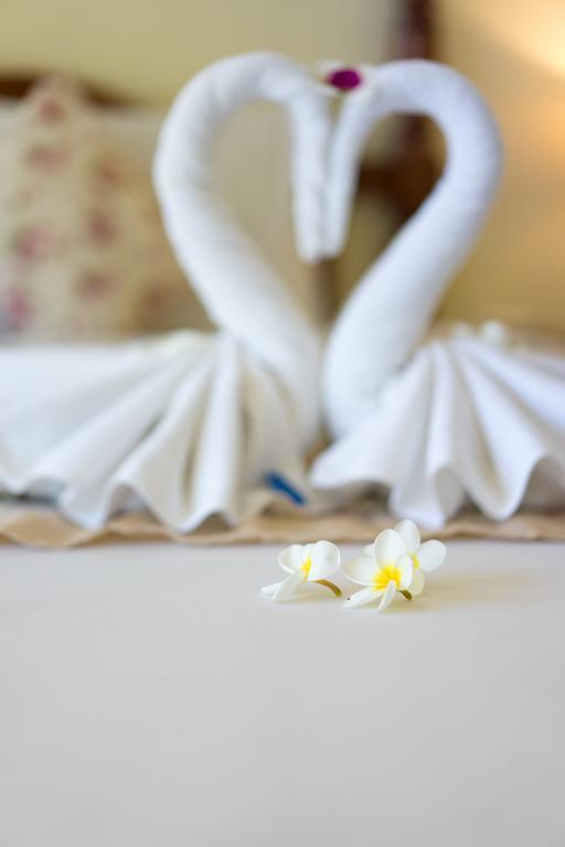 Pranang Flora House Hotel Ao Nang Buitenkant foto