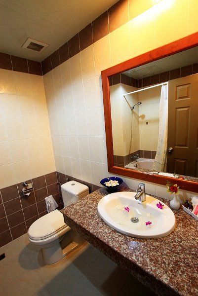 Pranang Flora House Hotel Ao Nang Buitenkant foto