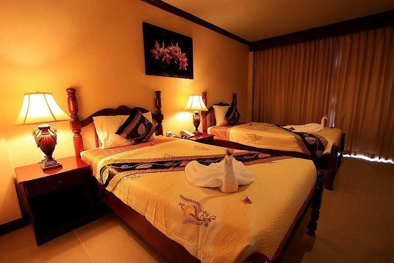 Pranang Flora House Hotel Ao Nang Buitenkant foto