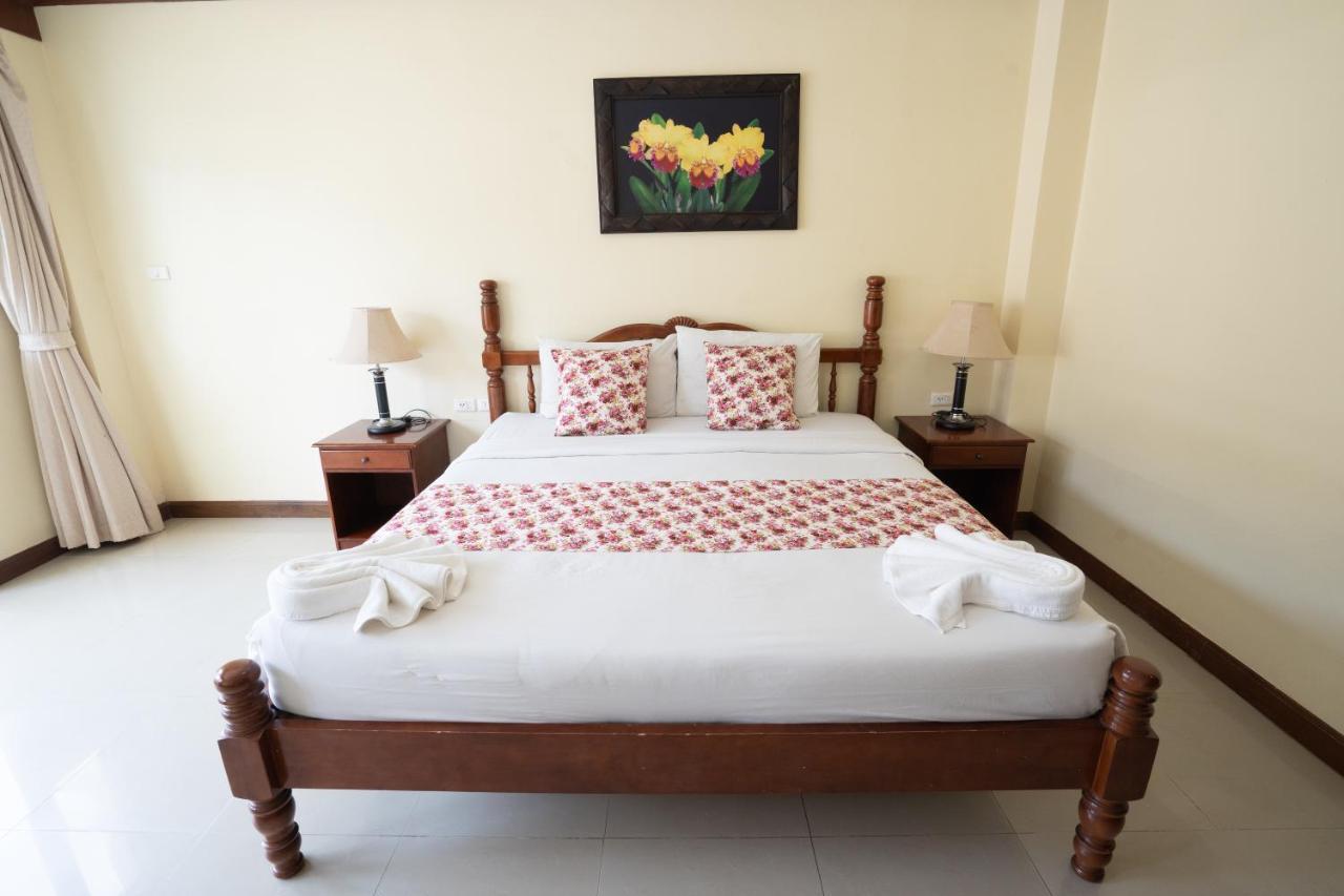 Pranang Flora House Hotel Ao Nang Buitenkant foto