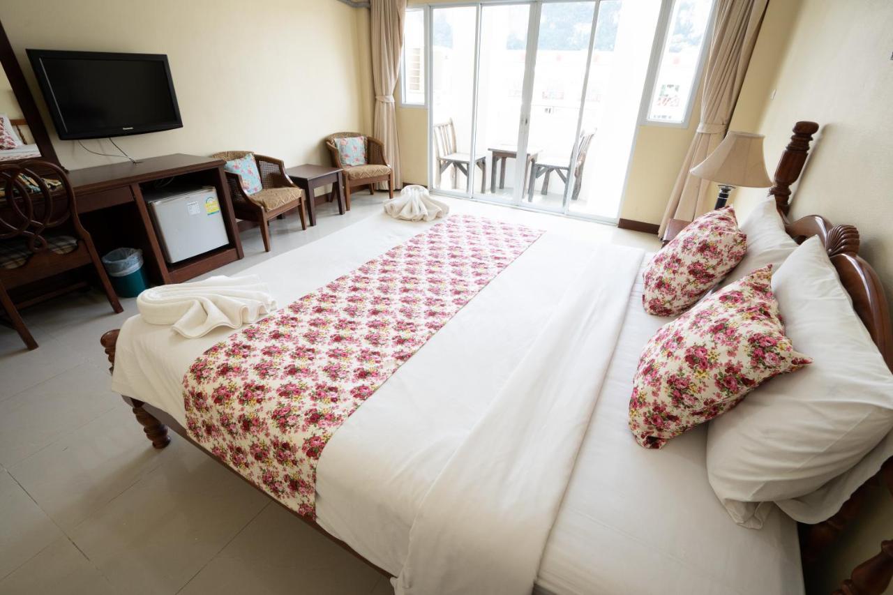 Pranang Flora House Hotel Ao Nang Buitenkant foto